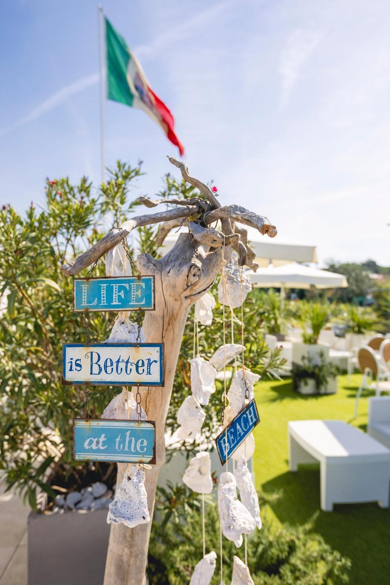 Hotel Saraceno Resort With Private Beach Milano Marittima Exterior photo